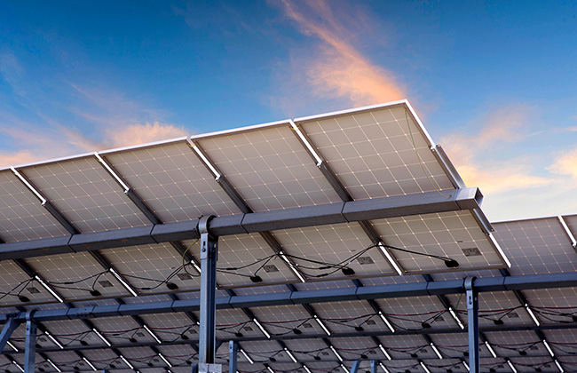 Estructura de acero para sistemas de seguimiento solar