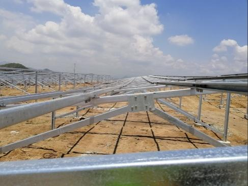 Proyectos de energ&iacute;a solar de 129 MW, Vietnam