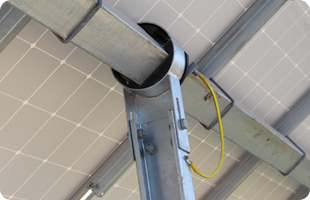 Estructura de acero para sistemas de seguimiento solar